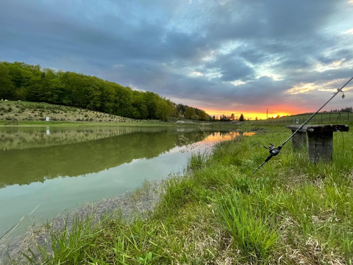 Osada Koszalkowo Wiezyca Szymbark  Esterno foto